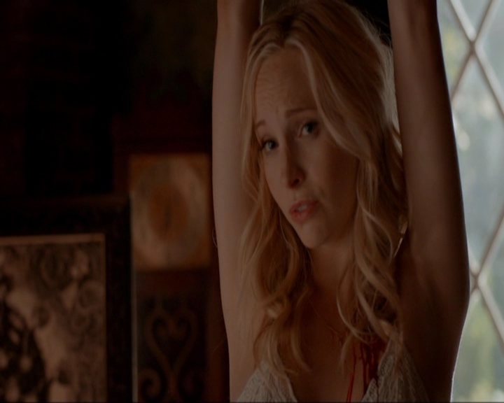 VampireDiariesWorld-dot-nl_7x02NeverLetMeGo1205.jpg