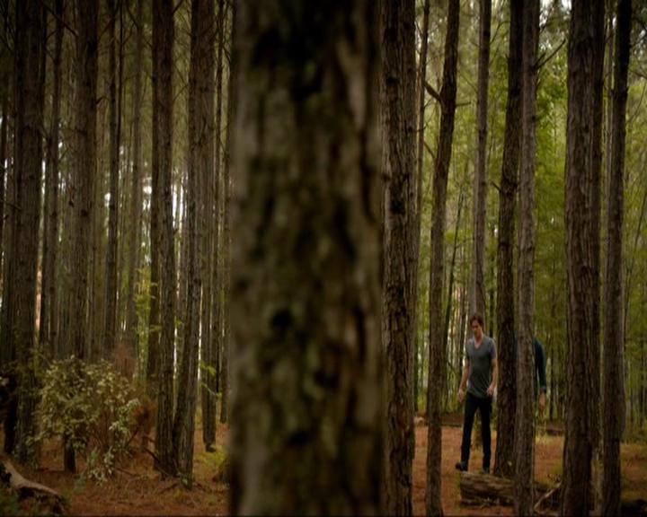 VampireDiariesWorld-dot-nl_7x02NeverLetMeGo1252.jpg