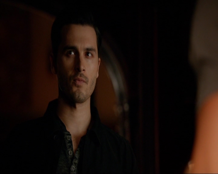 VampireDiariesWorld-dot-nl_7x02NeverLetMeGo1368.jpg