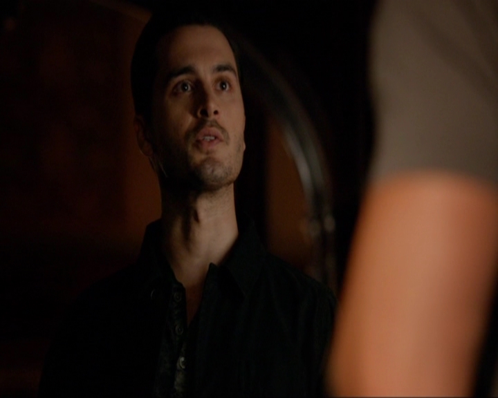 VampireDiariesWorld-dot-nl_7x02NeverLetMeGo1385.jpg