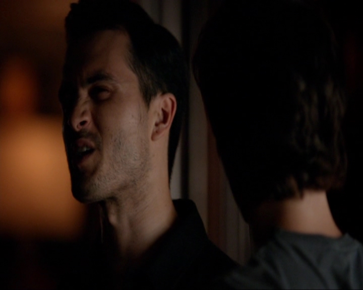 VampireDiariesWorld-dot-nl_7x02NeverLetMeGo1416.jpg