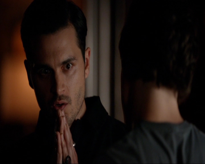 VampireDiariesWorld-dot-nl_7x02NeverLetMeGo1418.jpg