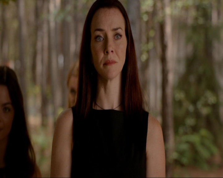 VampireDiariesWorld-dot-nl_7x02NeverLetMeGo1443.jpg