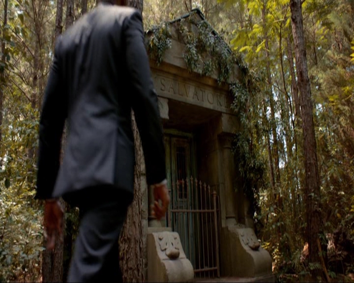 VampireDiariesWorld-dot-nl_7x02NeverLetMeGo1448.jpg