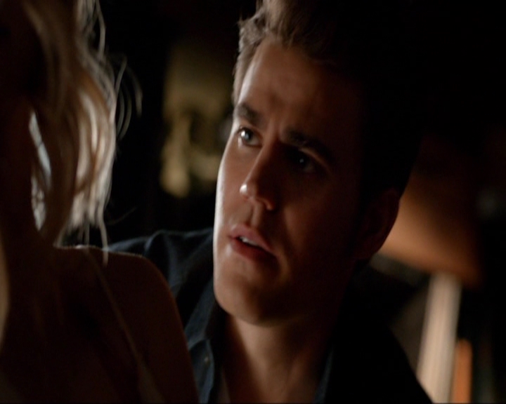 VampireDiariesWorld-dot-nl_7x02NeverLetMeGo1518.jpg