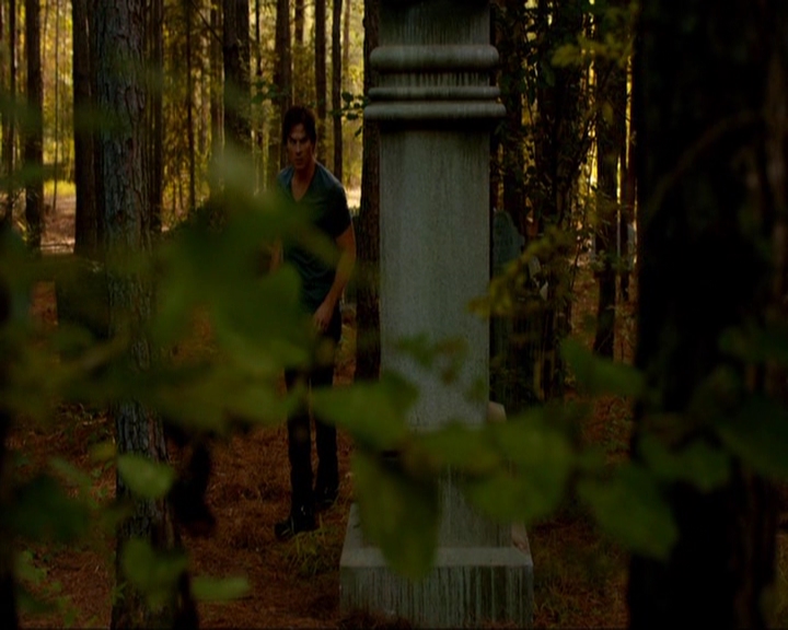 VampireDiariesWorld-dot-nl_7x02NeverLetMeGo1539.jpg