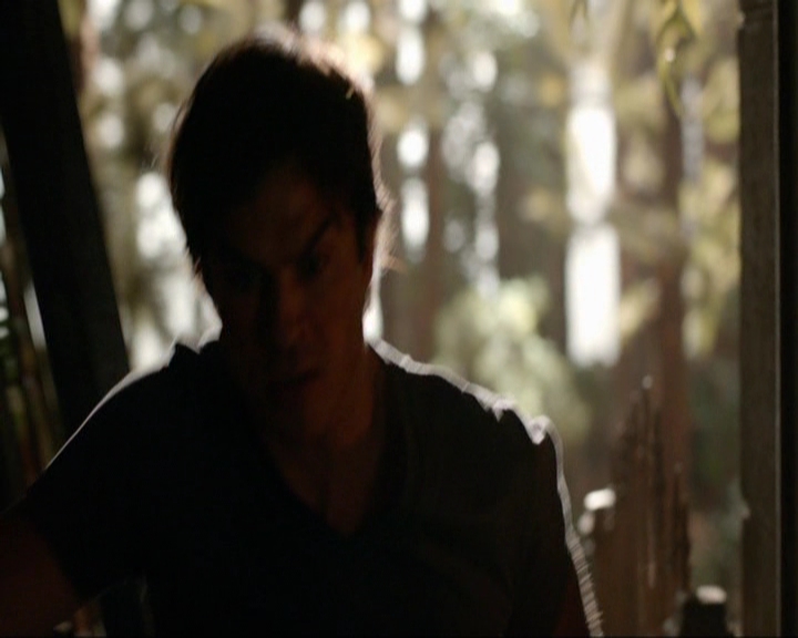 VampireDiariesWorld-dot-nl_7x02NeverLetMeGo1553.jpg