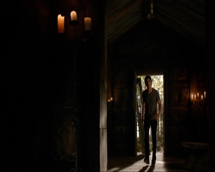 VampireDiariesWorld-dot-nl_7x02NeverLetMeGo1556.jpg