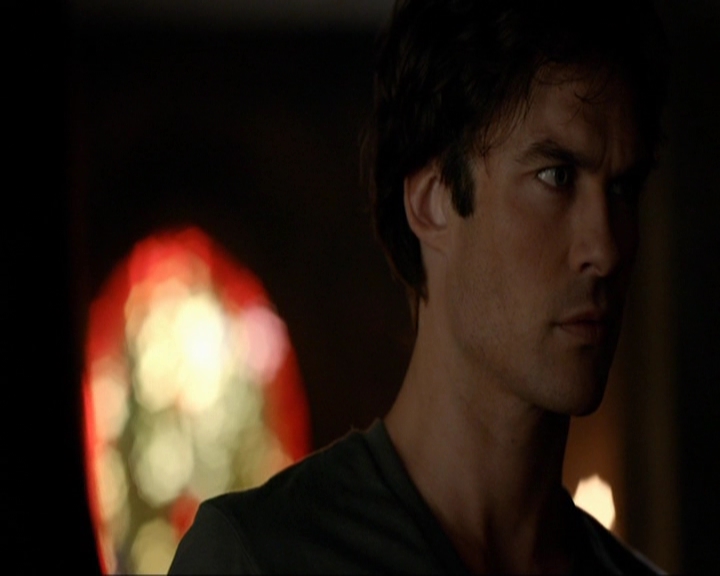 VampireDiariesWorld-dot-nl_7x02NeverLetMeGo1617.jpg