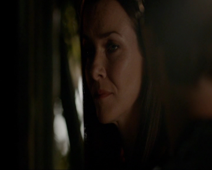 VampireDiariesWorld-dot-nl_7x02NeverLetMeGo1647.jpg