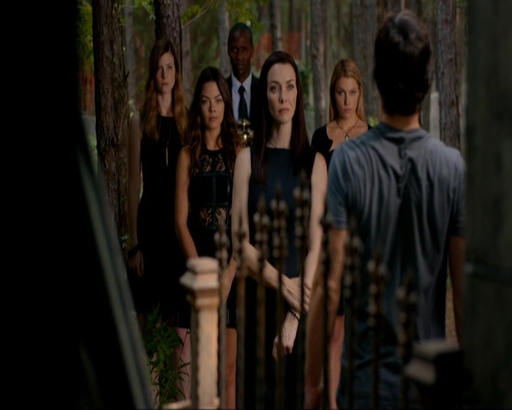 VampireDiariesWorld-dot-nl_7x02NeverLetMeGo1655.jpg