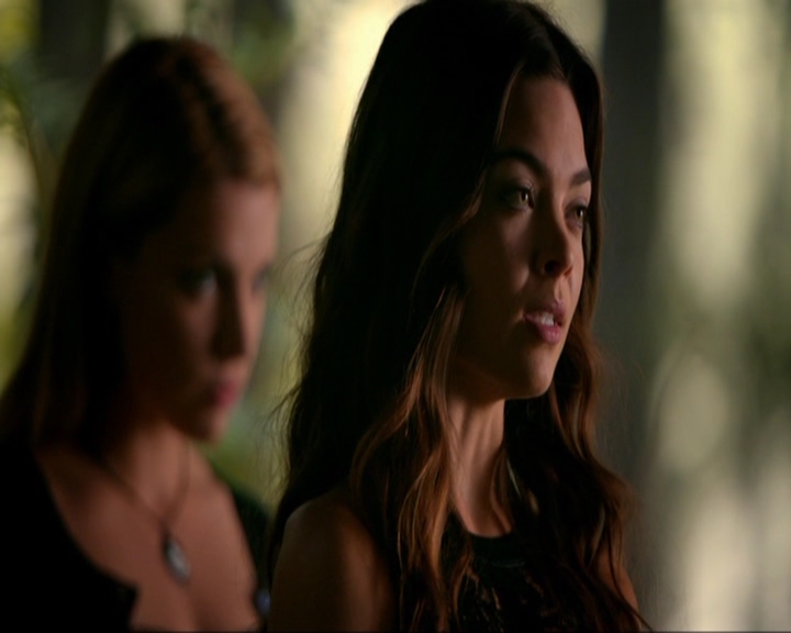 VampireDiariesWorld-dot-nl_7x02NeverLetMeGo1670.jpg