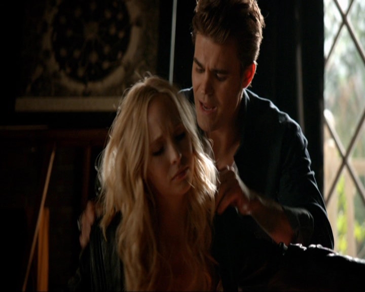 VampireDiariesWorld-dot-nl_7x02NeverLetMeGo1712.jpg