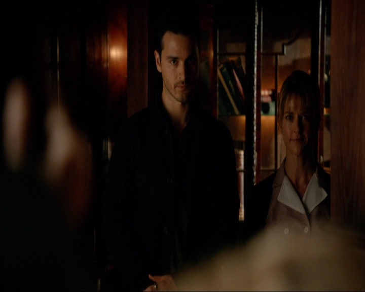 VampireDiariesWorld-dot-nl_7x02NeverLetMeGo1749.jpg