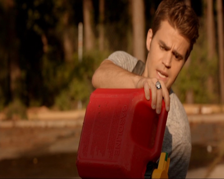 VampireDiariesWorld-dot-nl_7x03AgeOfInnocence0028.jpg