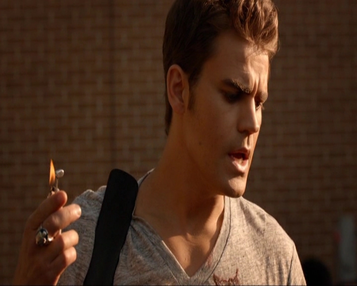 VampireDiariesWorld-dot-nl_7x03AgeOfInnocence0041.jpg