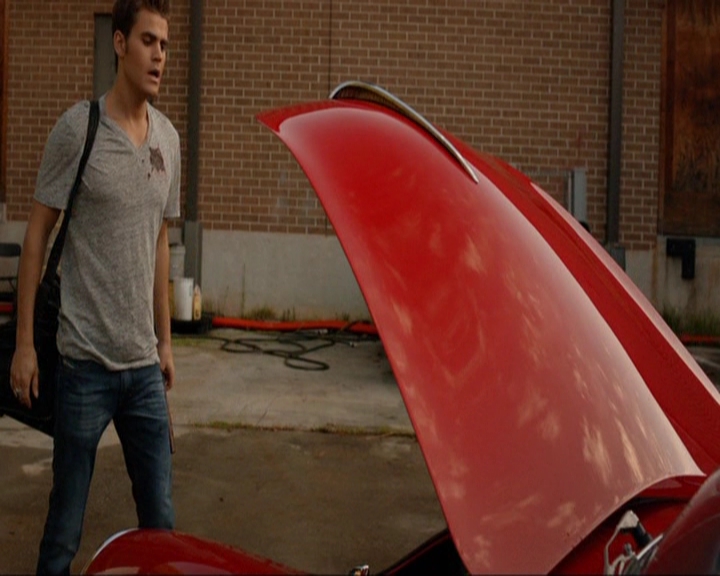 VampireDiariesWorld-dot-nl_7x03AgeOfInnocence0049.jpg