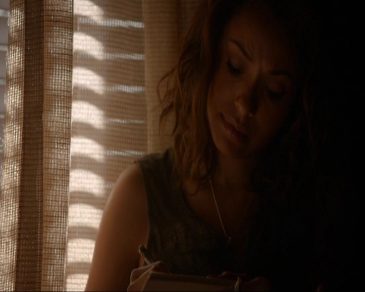 VampireDiariesWorld-dot-nl_7x03AgeOfInnocence0076.jpg