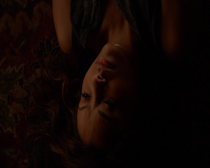 VampireDiariesWorld-dot-nl_7x03AgeOfInnocence0085.jpg