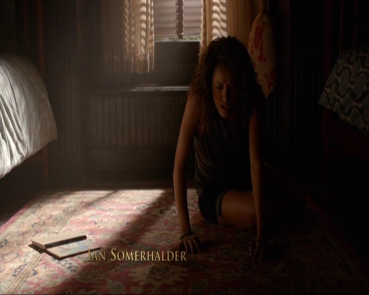 VampireDiariesWorld-dot-nl_7x03AgeOfInnocence0093.jpg