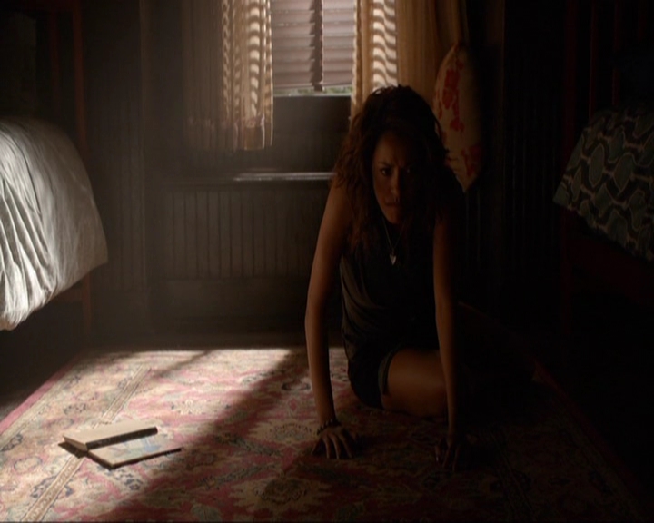 VampireDiariesWorld-dot-nl_7x03AgeOfInnocence0094.jpg