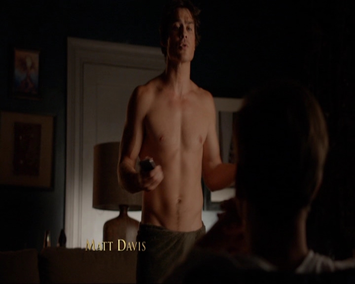 VampireDiariesWorld-dot-nl_7x03AgeOfInnocence0116.jpg