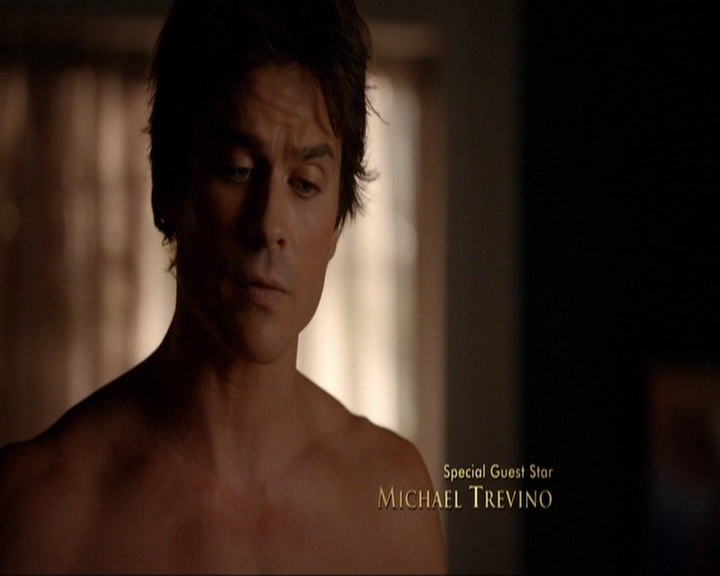 VampireDiariesWorld-dot-nl_7x03AgeOfInnocence0124.jpg