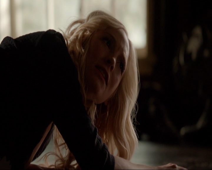 VampireDiariesWorld-dot-nl_7x03AgeOfInnocence0206.jpg