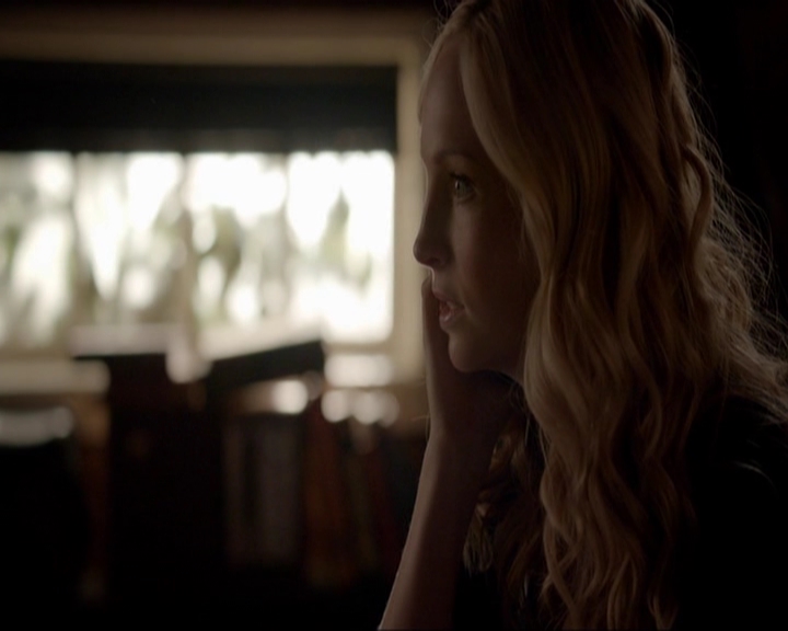 VampireDiariesWorld-dot-nl_7x03AgeOfInnocence0237.jpg