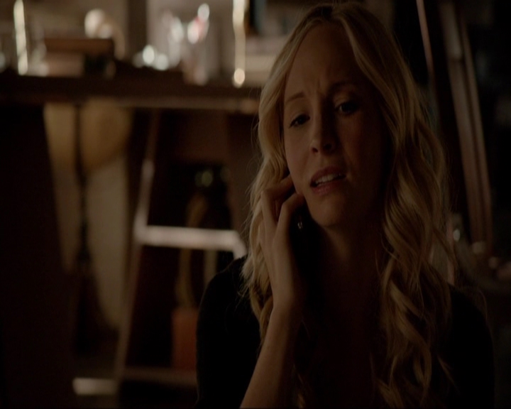 VampireDiariesWorld-dot-nl_7x03AgeOfInnocence0250.jpg