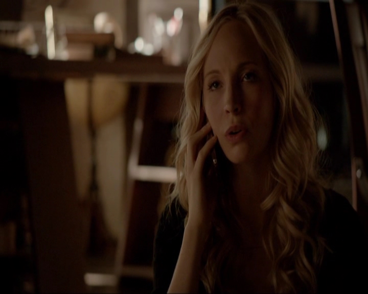 VampireDiariesWorld-dot-nl_7x03AgeOfInnocence0255.jpg