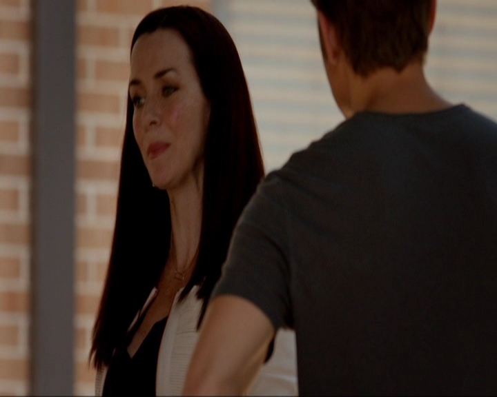 VampireDiariesWorld-dot-nl_7x03AgeOfInnocence0297.jpg