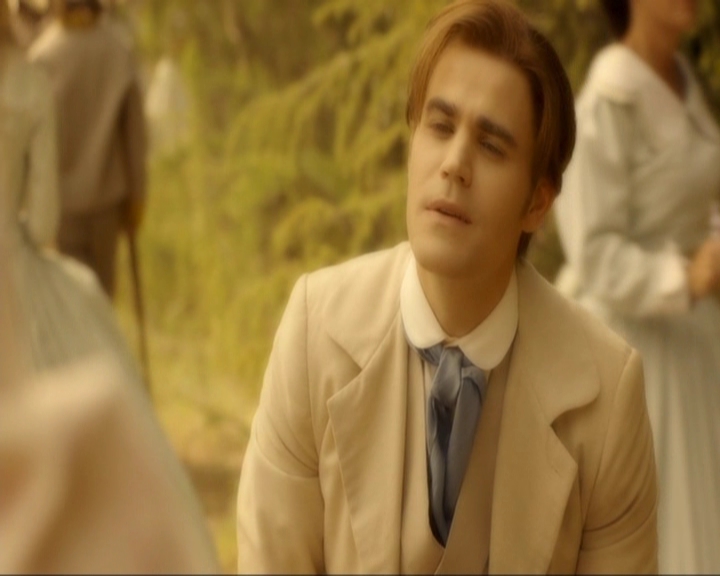 VampireDiariesWorld-dot-nl_7x03AgeOfInnocence0384.jpg