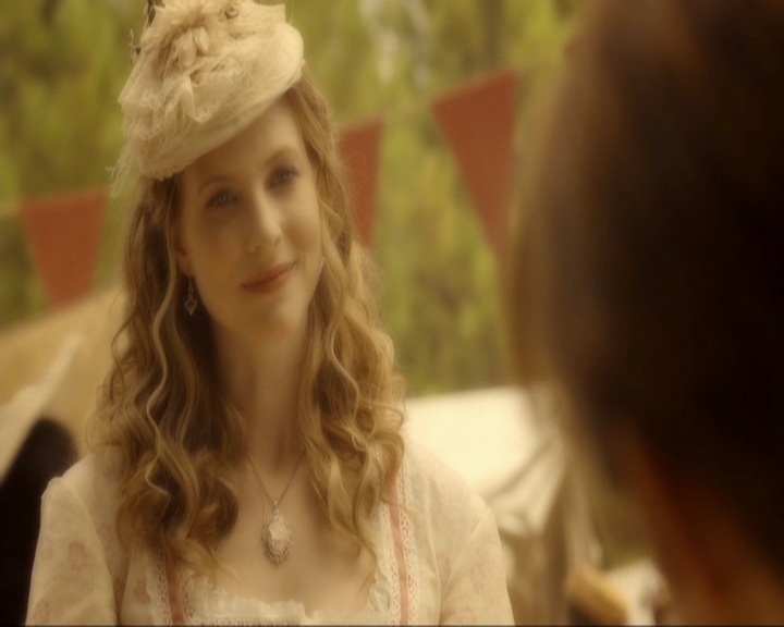 VampireDiariesWorld-dot-nl_7x03AgeOfInnocence0388.jpg