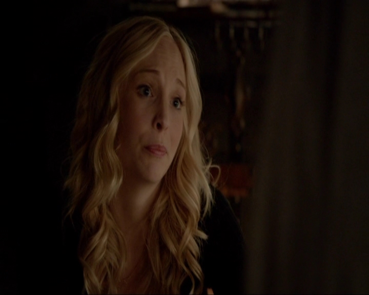 VampireDiariesWorld-dot-nl_7x03AgeOfInnocence0407.jpg