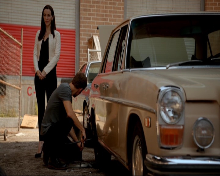 VampireDiariesWorld-dot-nl_7x03AgeOfInnocence0441.jpg