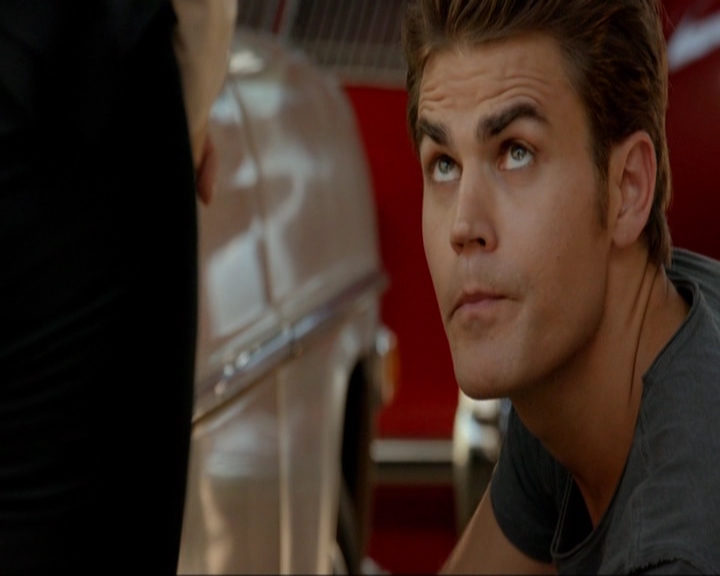 VampireDiariesWorld-dot-nl_7x03AgeOfInnocence0447.jpg