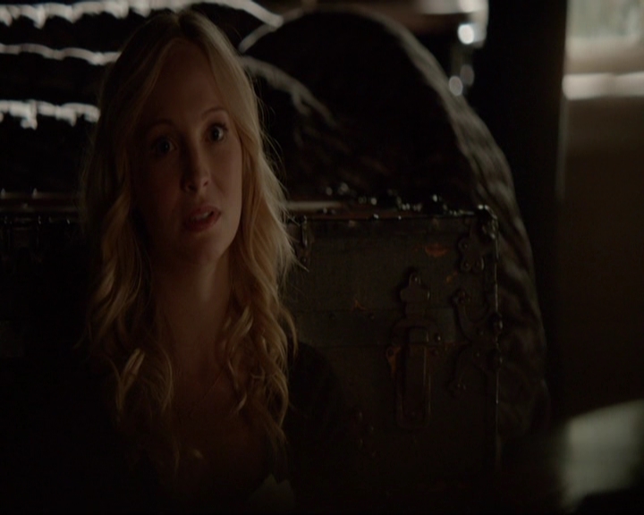 VampireDiariesWorld-dot-nl_7x03AgeOfInnocence0570.jpg