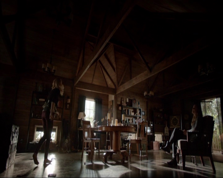 VampireDiariesWorld-dot-nl_7x03AgeOfInnocence0658.jpg