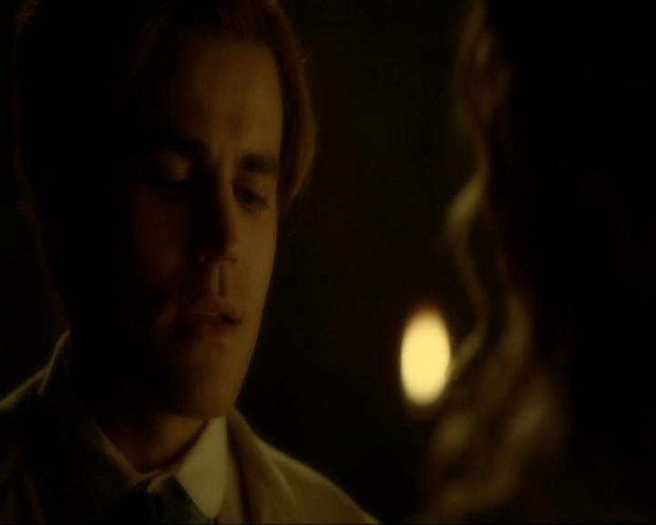 VampireDiariesWorld-dot-nl_7x03AgeOfInnocence0702.jpg