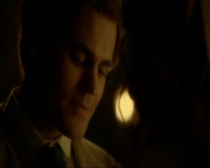 VampireDiariesWorld-dot-nl_7x03AgeOfInnocence0722.jpg