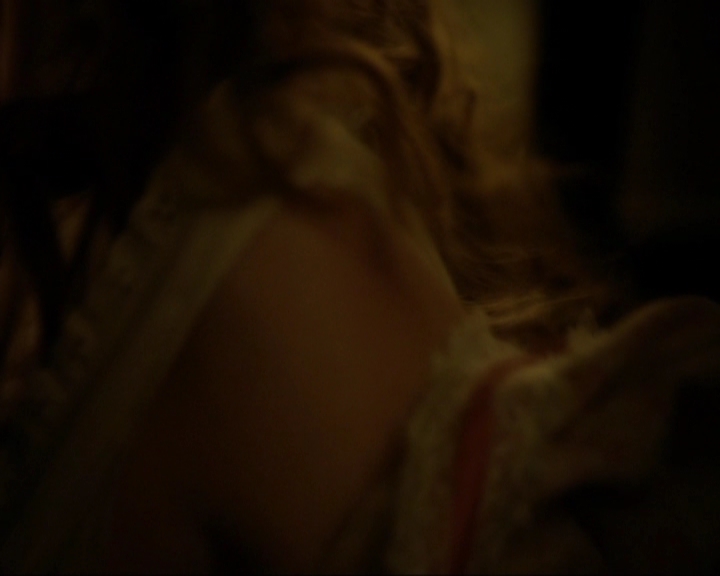 VampireDiariesWorld-dot-nl_7x03AgeOfInnocence0745.jpg