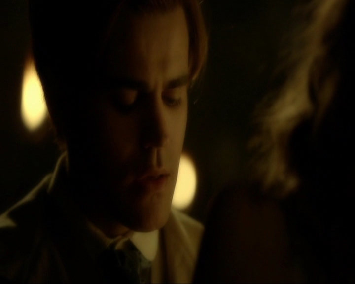 VampireDiariesWorld-dot-nl_7x03AgeOfInnocence0761.jpg