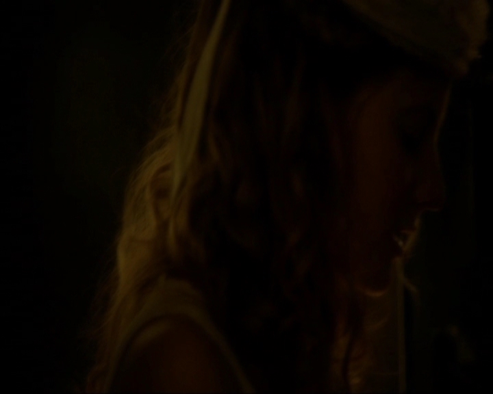 VampireDiariesWorld-dot-nl_7x03AgeOfInnocence0763.jpg