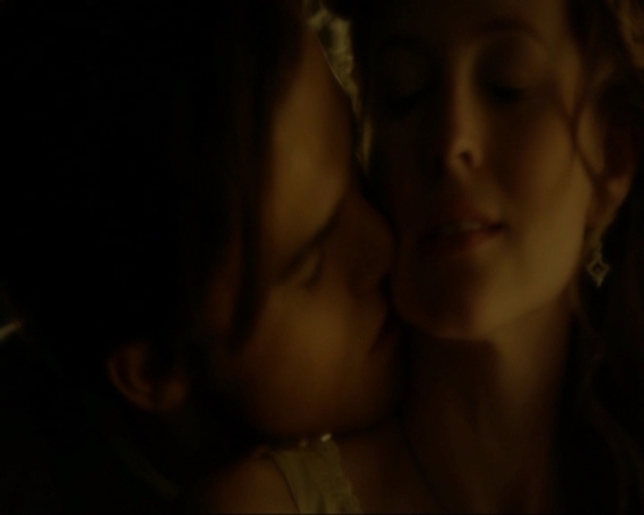 VampireDiariesWorld-dot-nl_7x03AgeOfInnocence0771.jpg