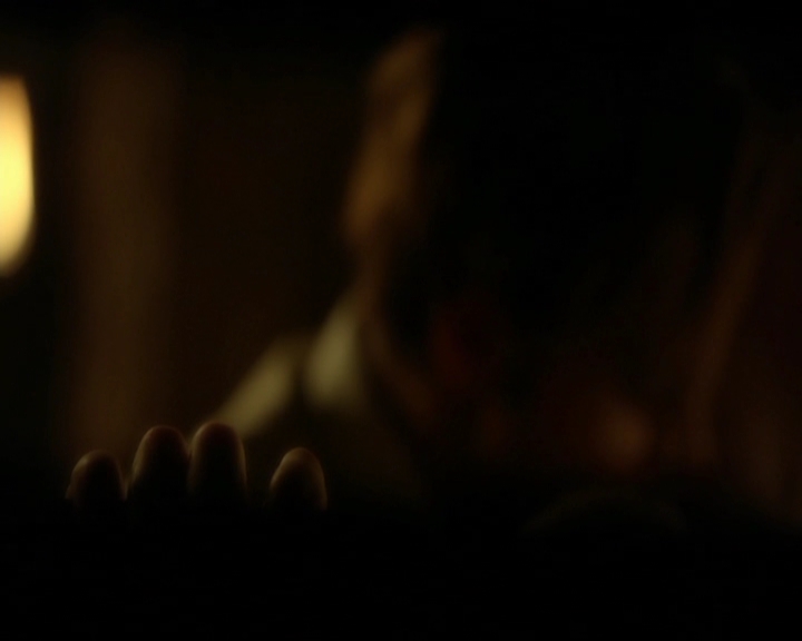 VampireDiariesWorld-dot-nl_7x03AgeOfInnocence0775.jpg