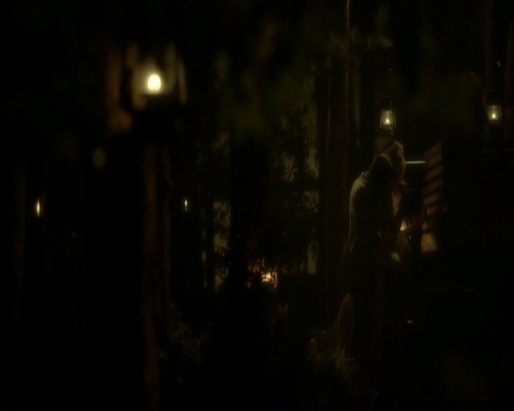 VampireDiariesWorld-dot-nl_7x03AgeOfInnocence0778.jpg