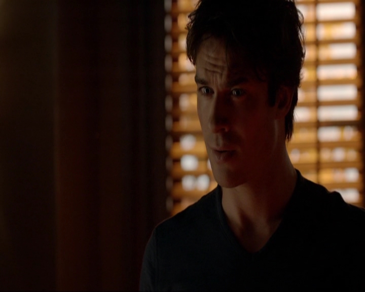 VampireDiariesWorld-dot-nl_7x03AgeOfInnocence0854.jpg