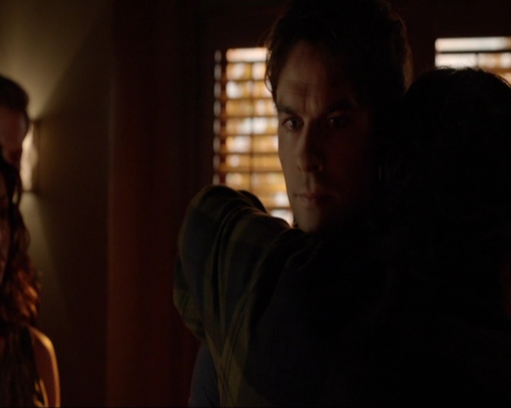 VampireDiariesWorld-dot-nl_7x03AgeOfInnocence0858.jpg