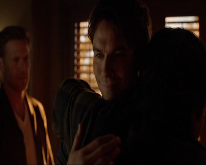 VampireDiariesWorld-dot-nl_7x03AgeOfInnocence0859.jpg